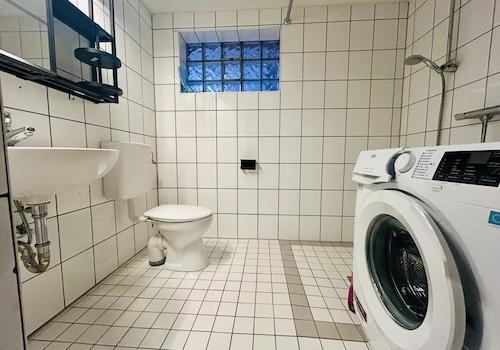 Badezimmer EG