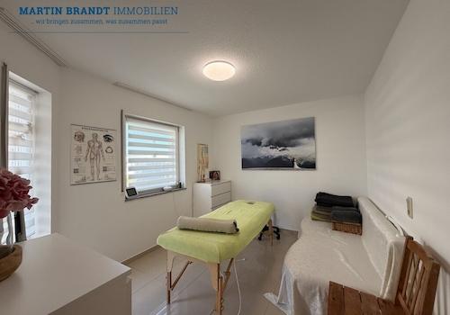 Arbeits- oder Schlafzimmer