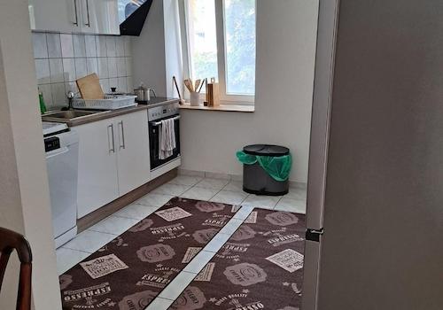 Neue Einbauküche aus 08/2023