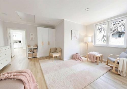 Kinderzimmer - (Möbel KI generiert)