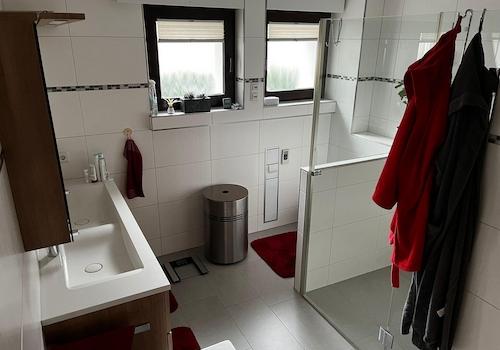 Badezimmer EG