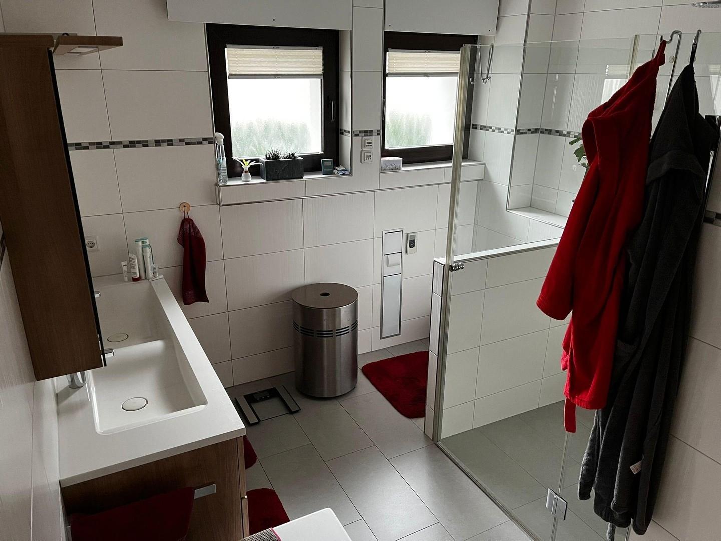 Badezimmer EG
