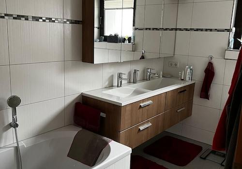 Badezimmer EG