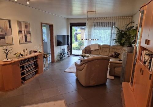Wohnzimmer zur Terrasse EG