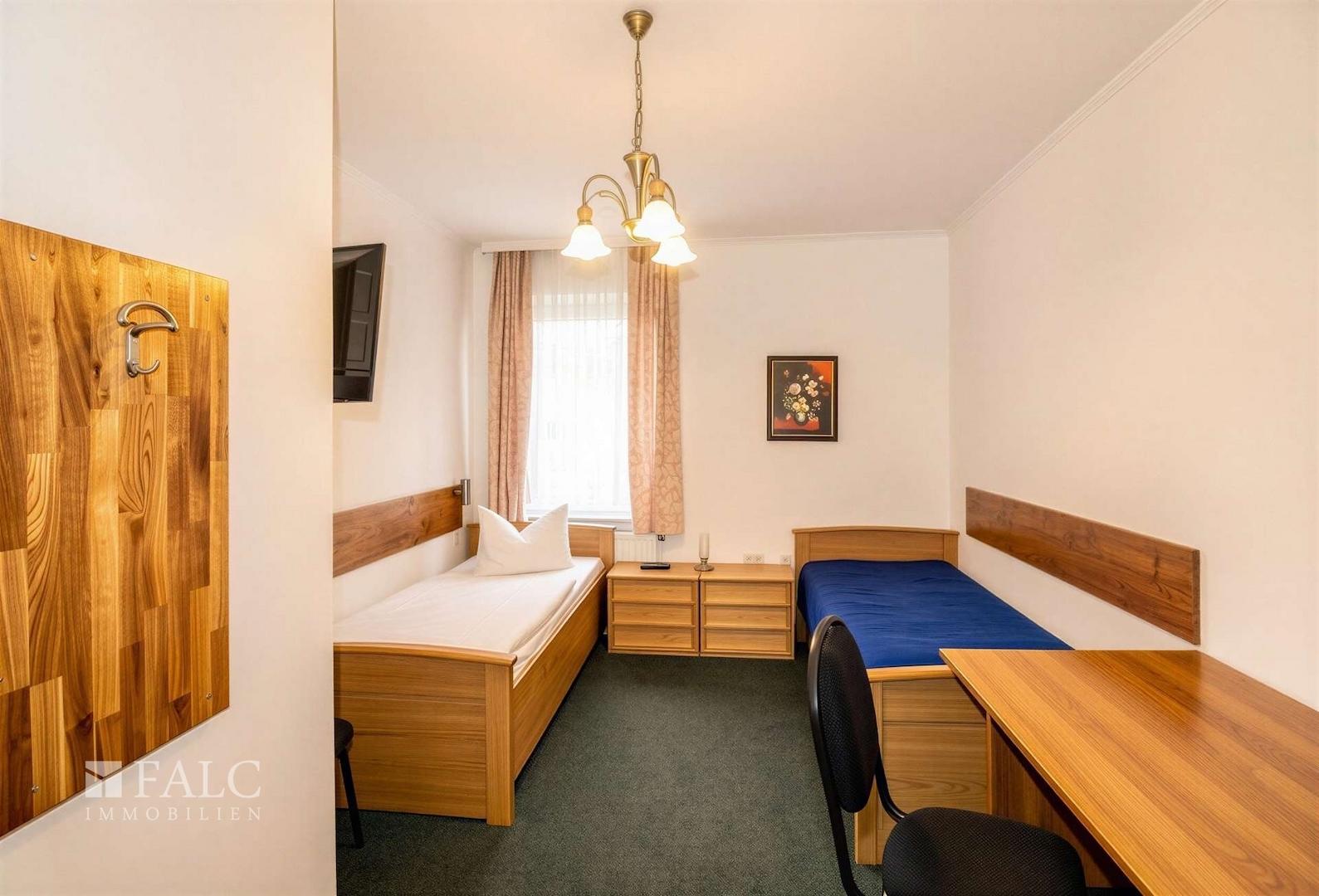 Hotelzimmer III