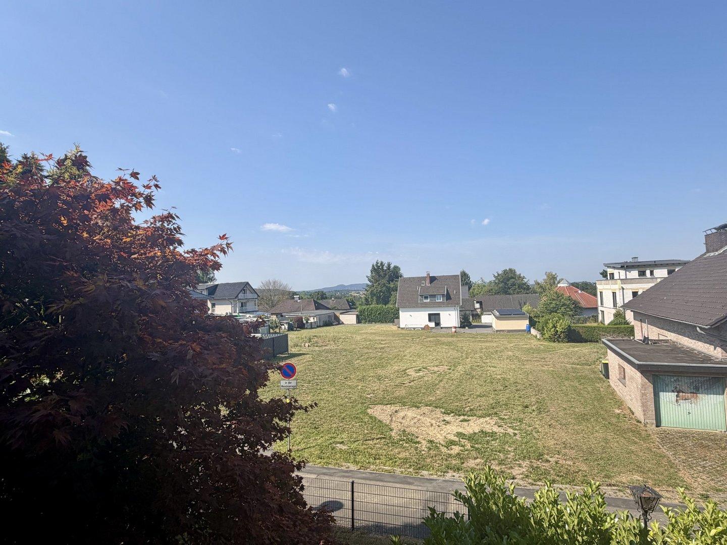 Herrlicher Ausblick aus dem Wohnbereich im 1.Obergeschoss