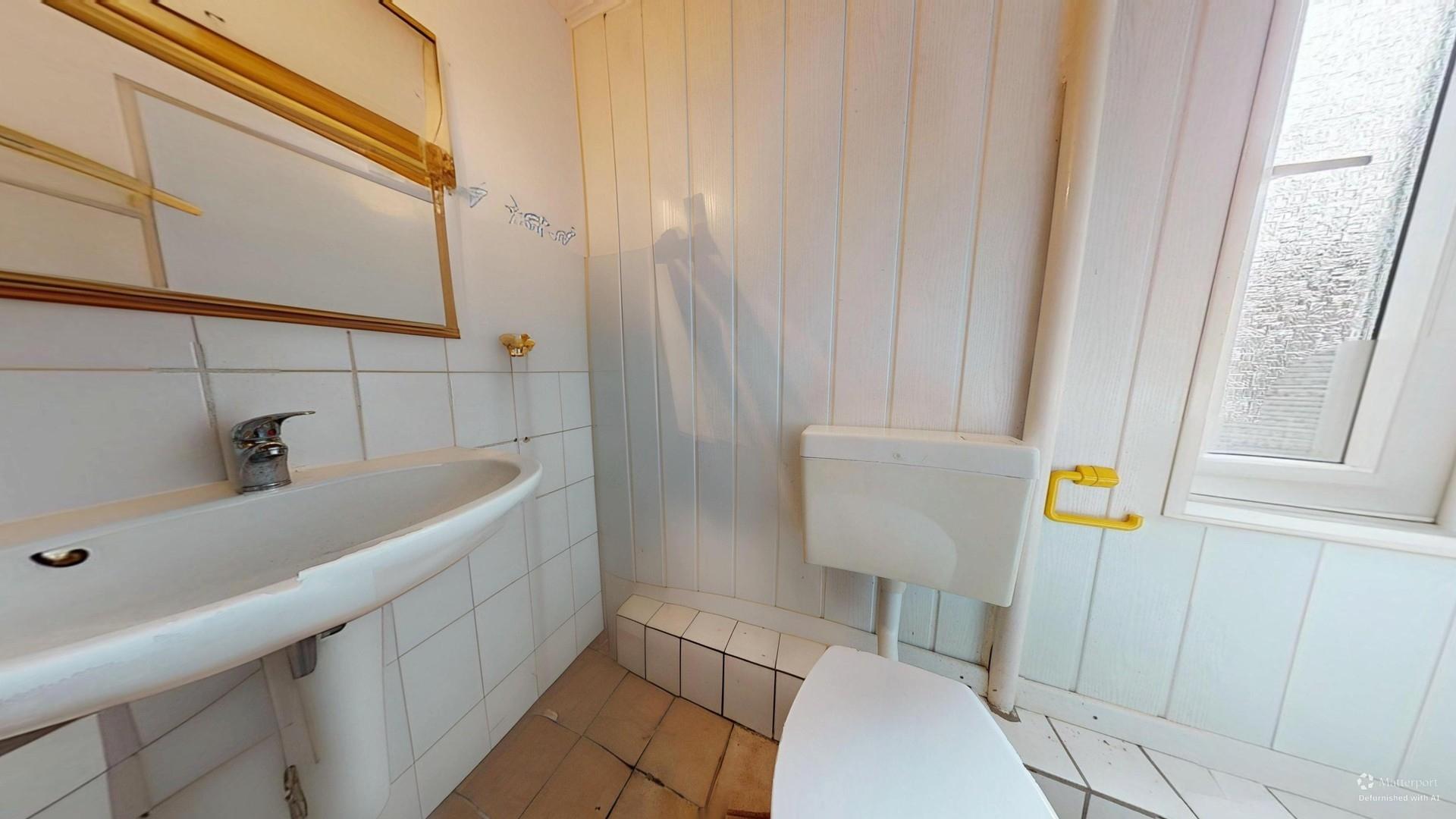 Badezimmer 2