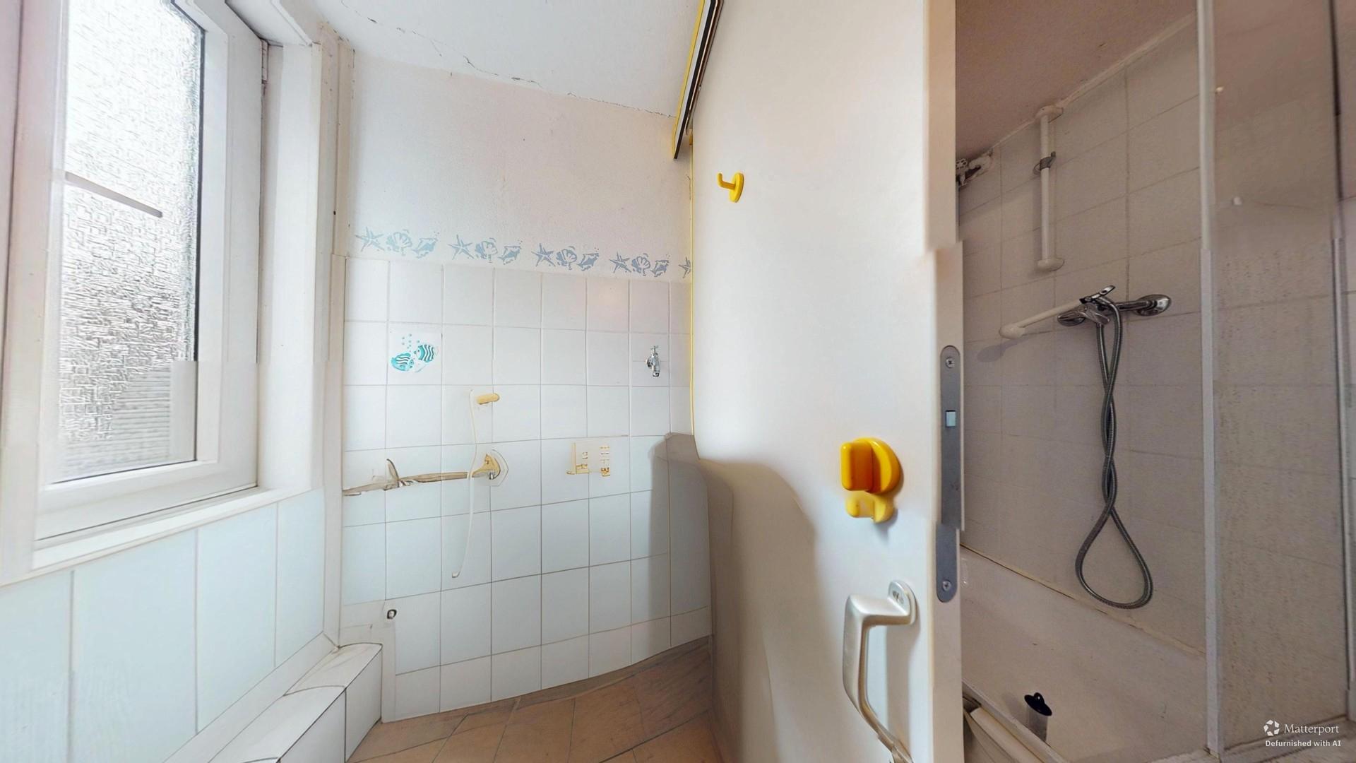 Badezimmer 2