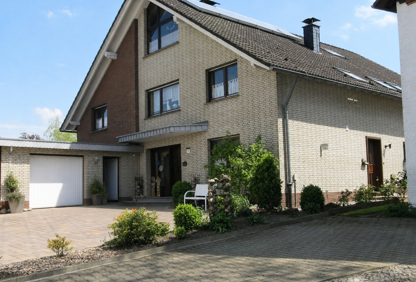 Haus Frontansicht