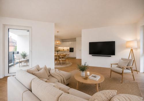 KI generiertes Einrichtungsbeispiel - Wohnzimmer mit Blickrichtung Küche