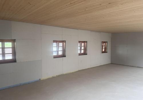 Fenster zur Straße