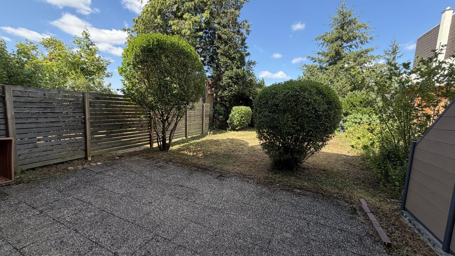 Terrasse und Garten