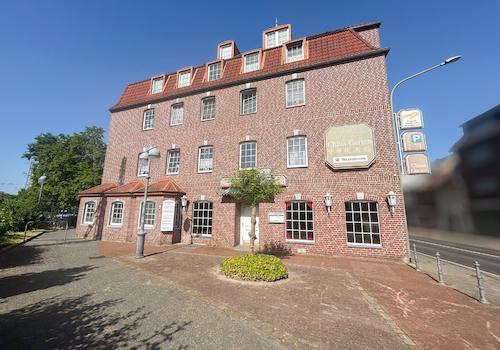 27 Vorderansicht
