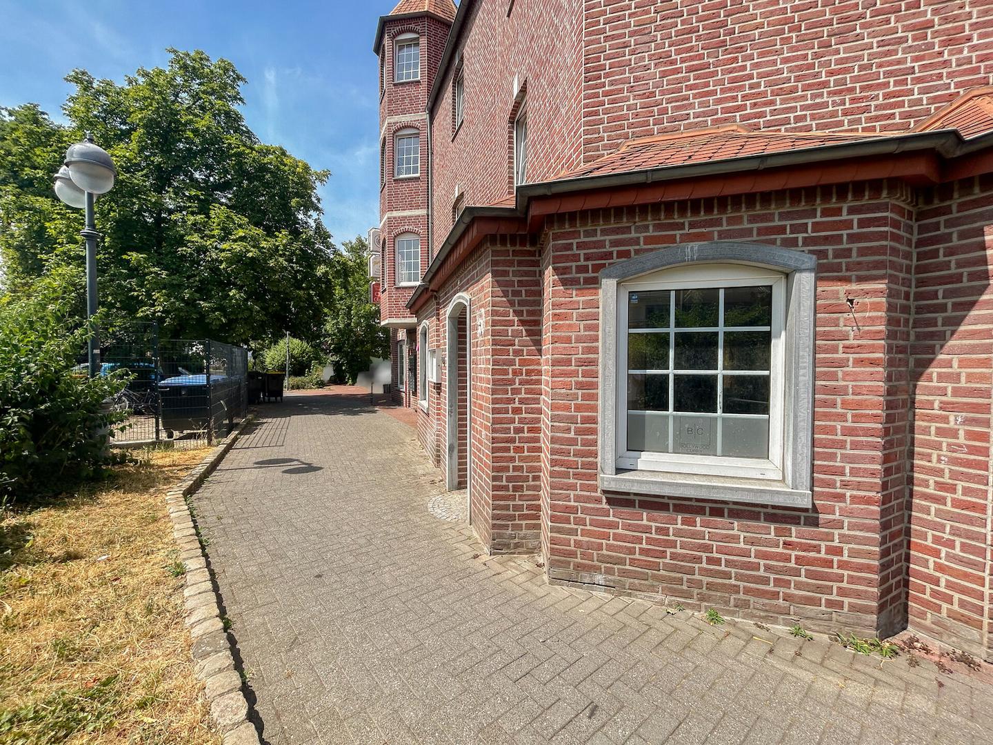 46 Gehweg