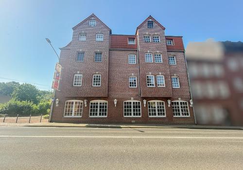 48 Seitenansicht