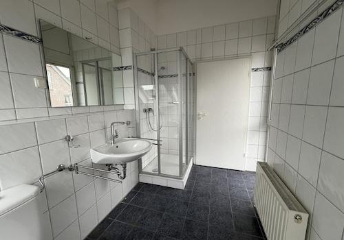 ...und Dusche