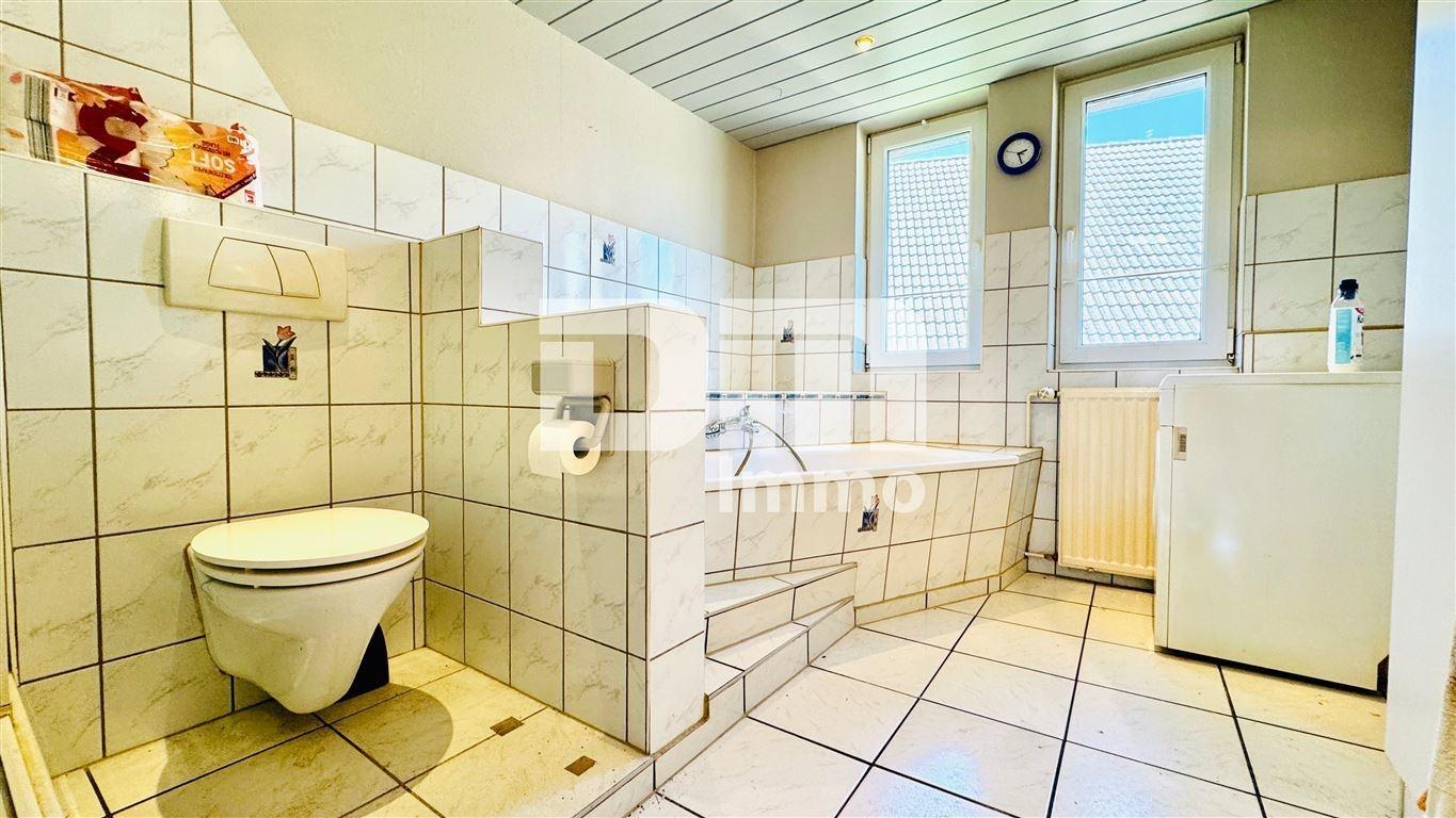 OG Bad / Wanne / Dusche