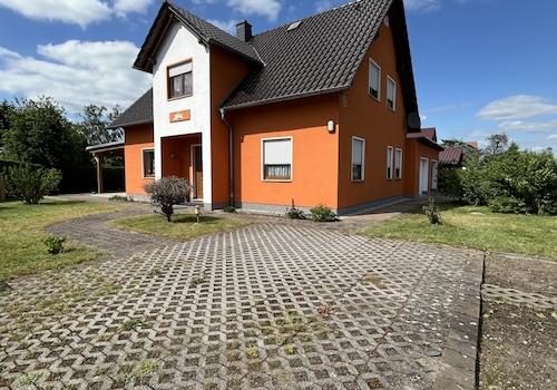 Haus & Stellplatz