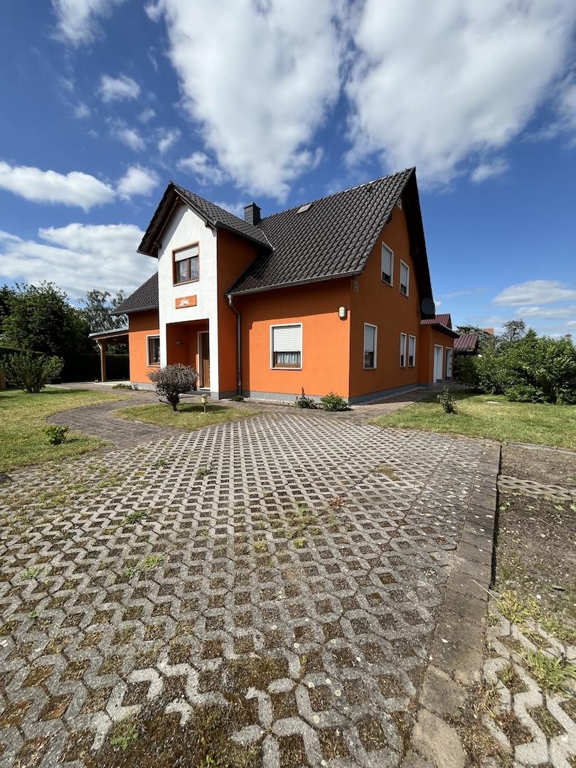 Haus & Stellplatz