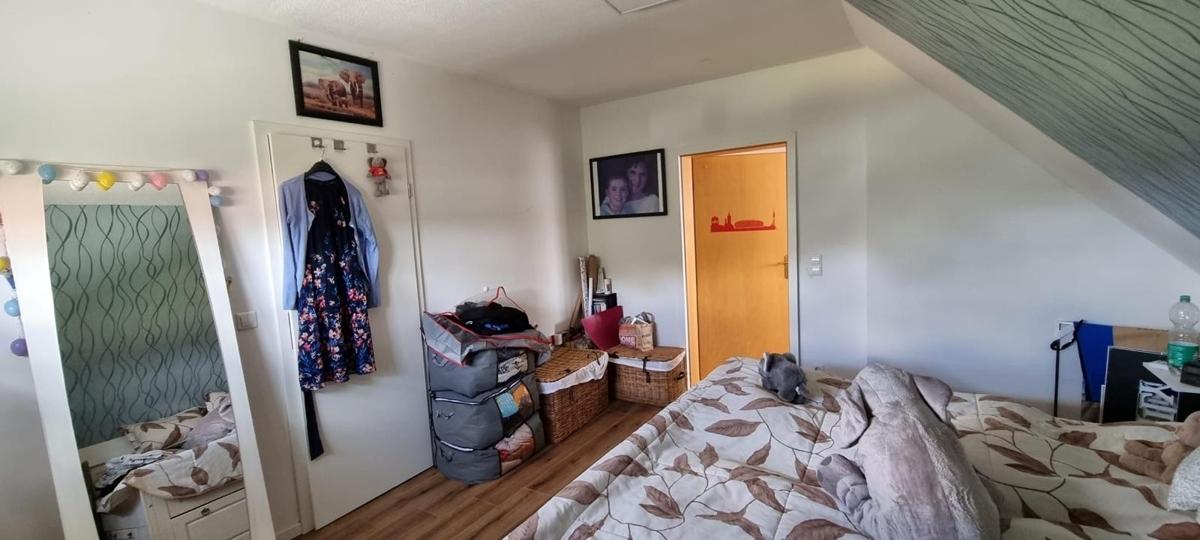 Hauptschlafzimmer_Bild 1.