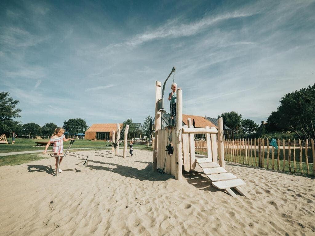 kaufen-freistehendes-haus-ouddorp-recreatieadviseurs-vakantiehuistekoop-nl.webp017