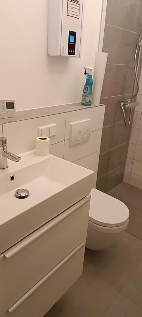 Badezimmer links