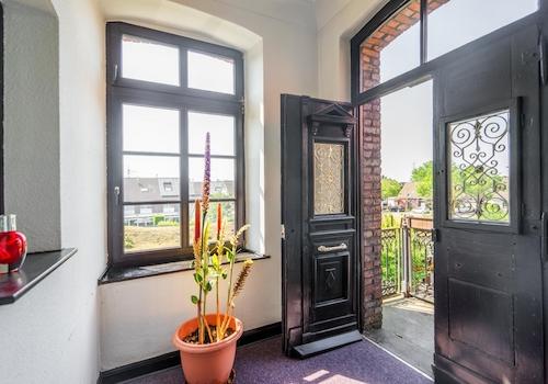 Balkon 1.OG "Herrenhaus"