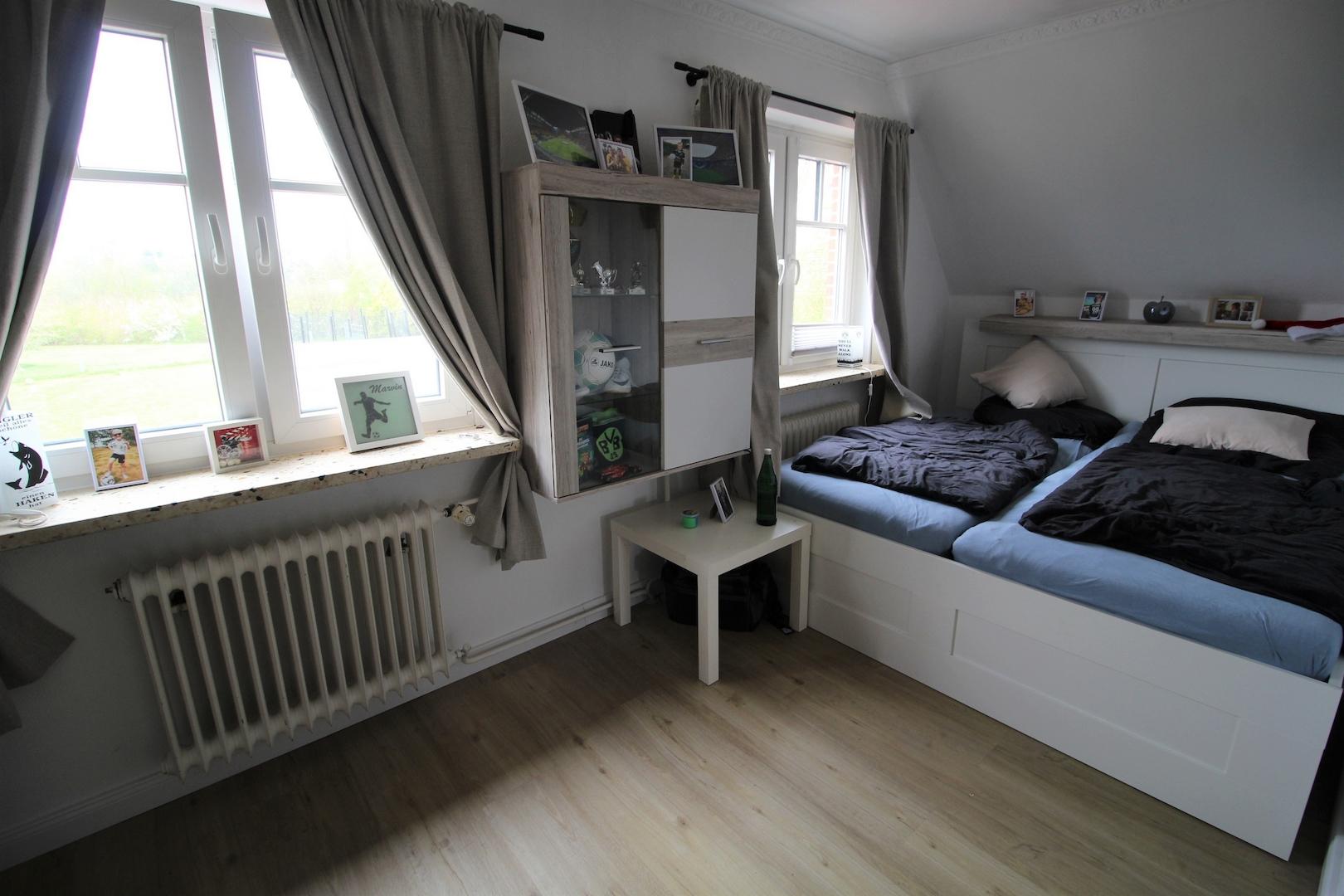 Schlafzimmer 2