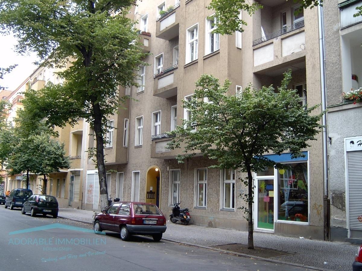 Haus mit Kita von vorn