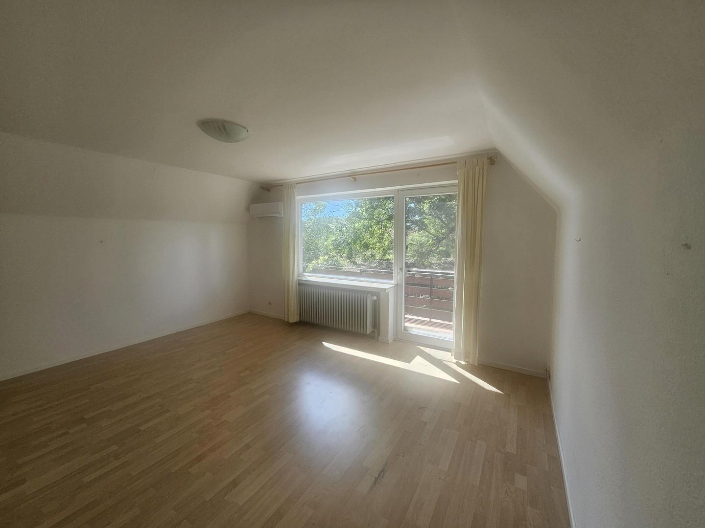 Wohnzimmer DG