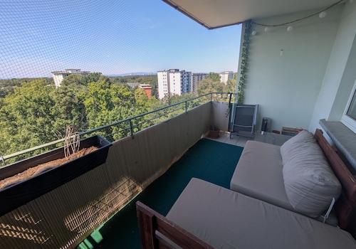 Westbalkon mit Aussicht