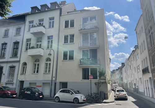 Straßenansicht 