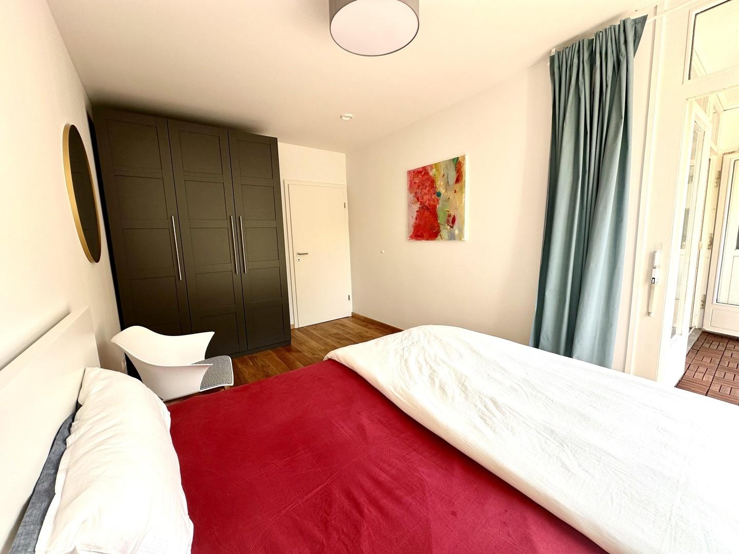 Schlafzimmer 2