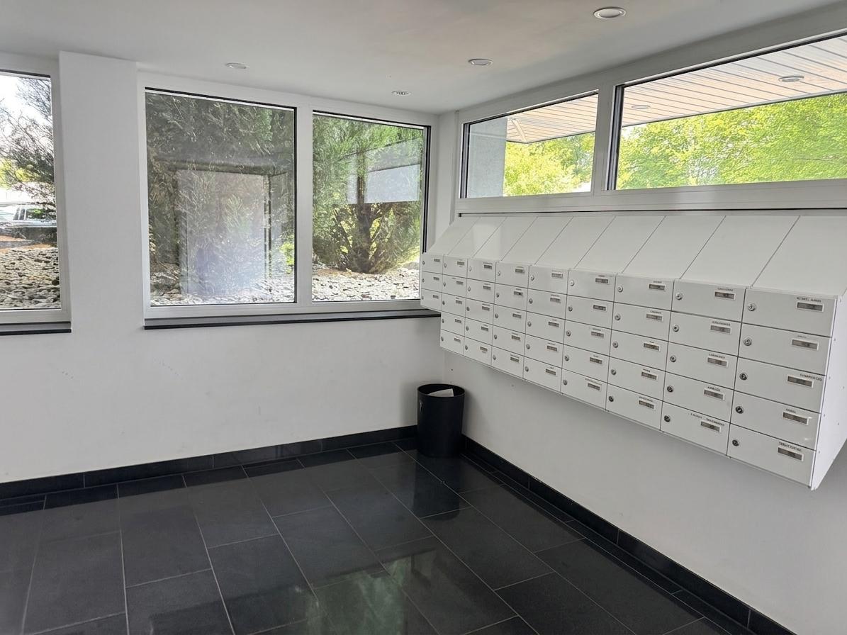 Hauseingang/ Briefkastenanlage