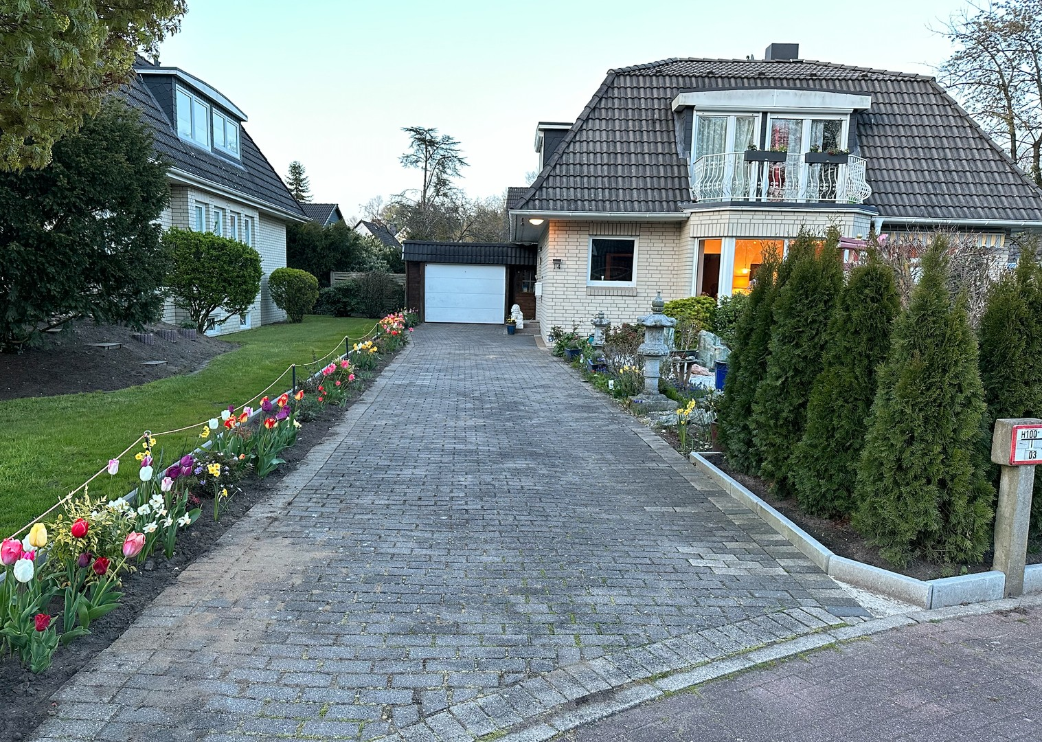 Auffahrt zur Garage