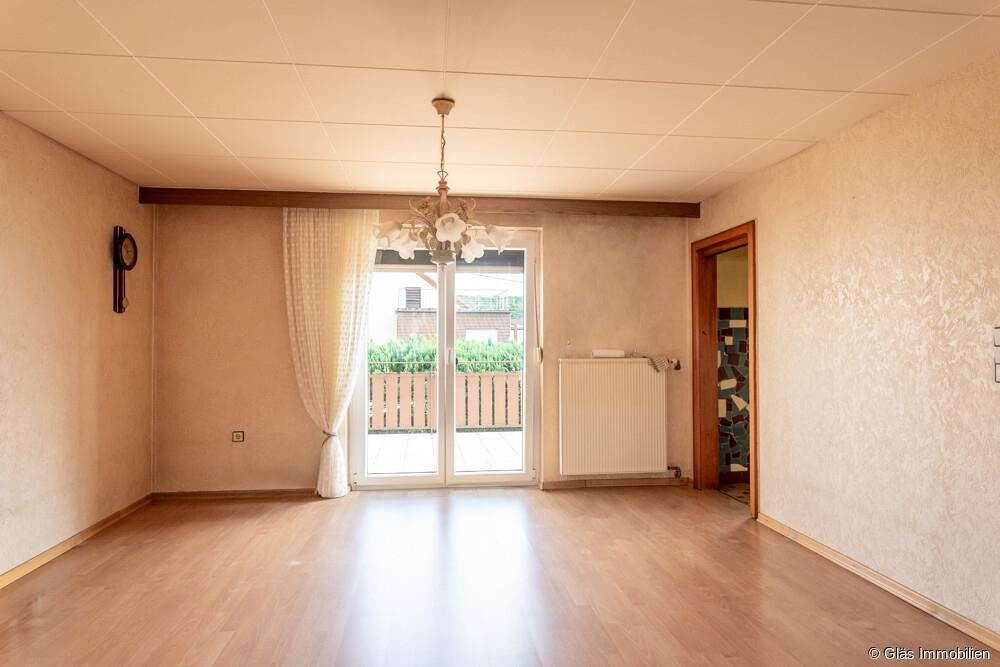 Esszimmer EG mit angrenzender Küche