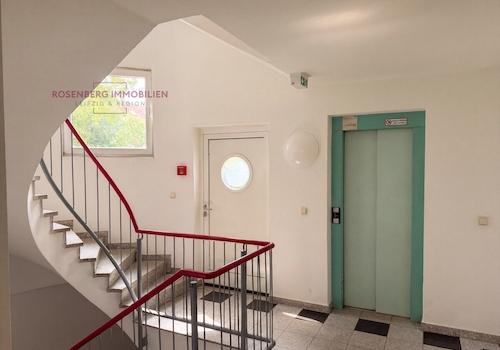 Immobilie in Leipzig / Möckern zu verkaufen_2-Raum_Treppenhaus