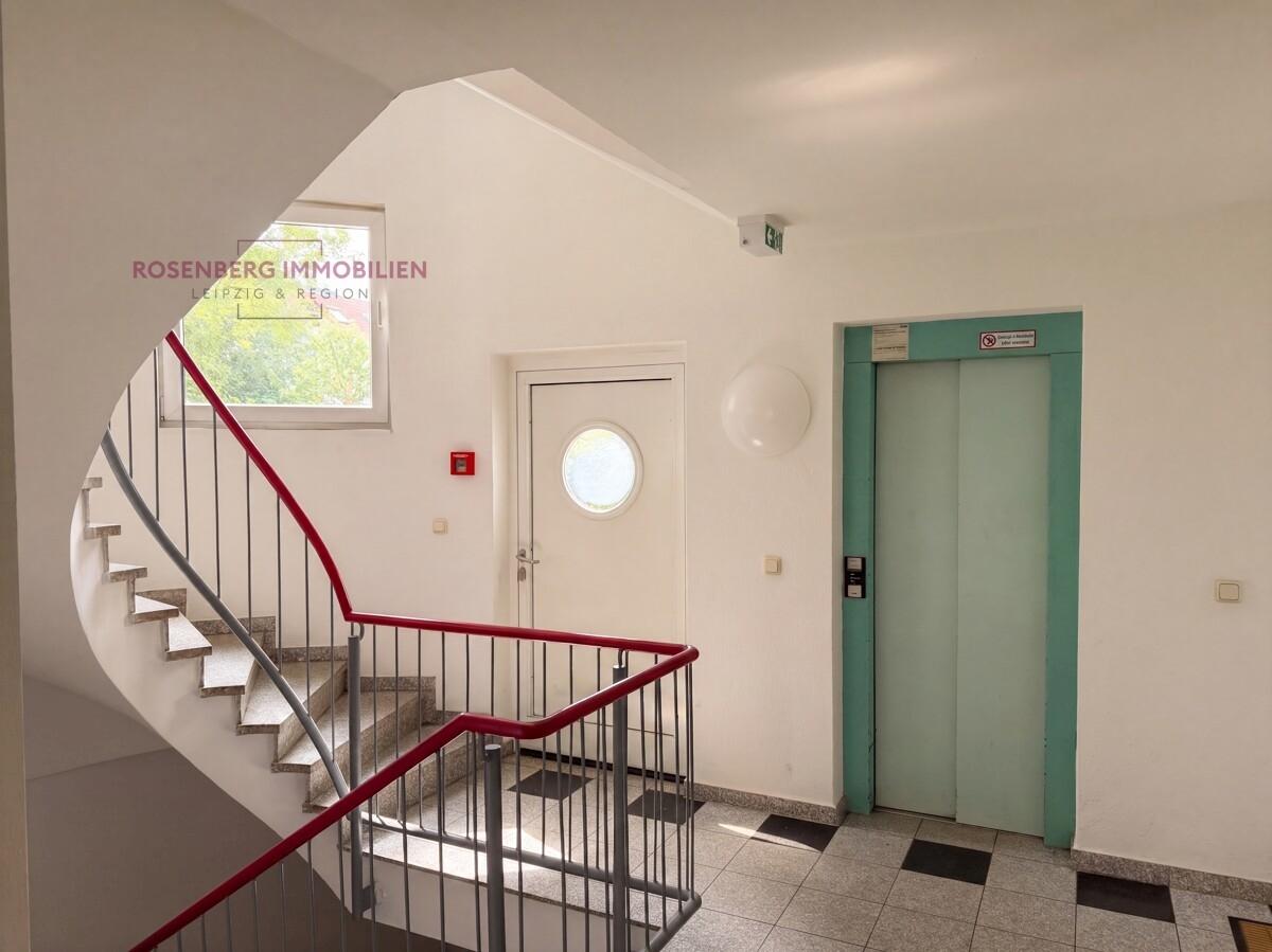 Immobilie in Leipzig / Möckern zu verkaufen_2-Raum_Treppenhaus