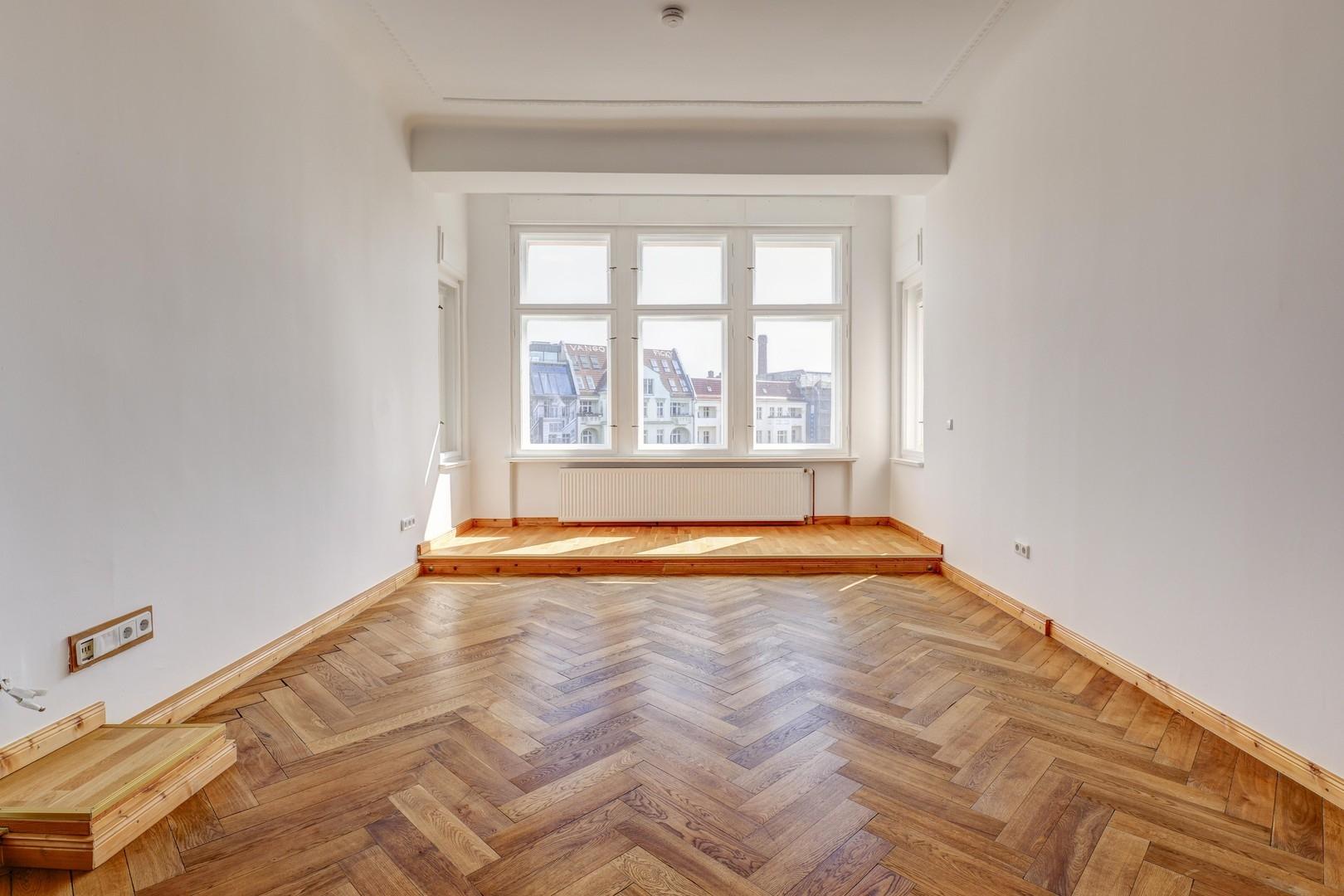 Erkerzimmer 1/3
