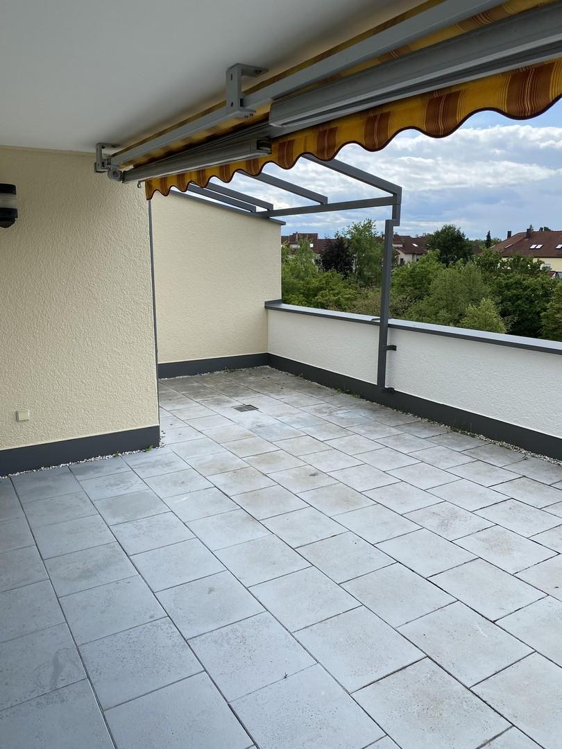 große Terrasse