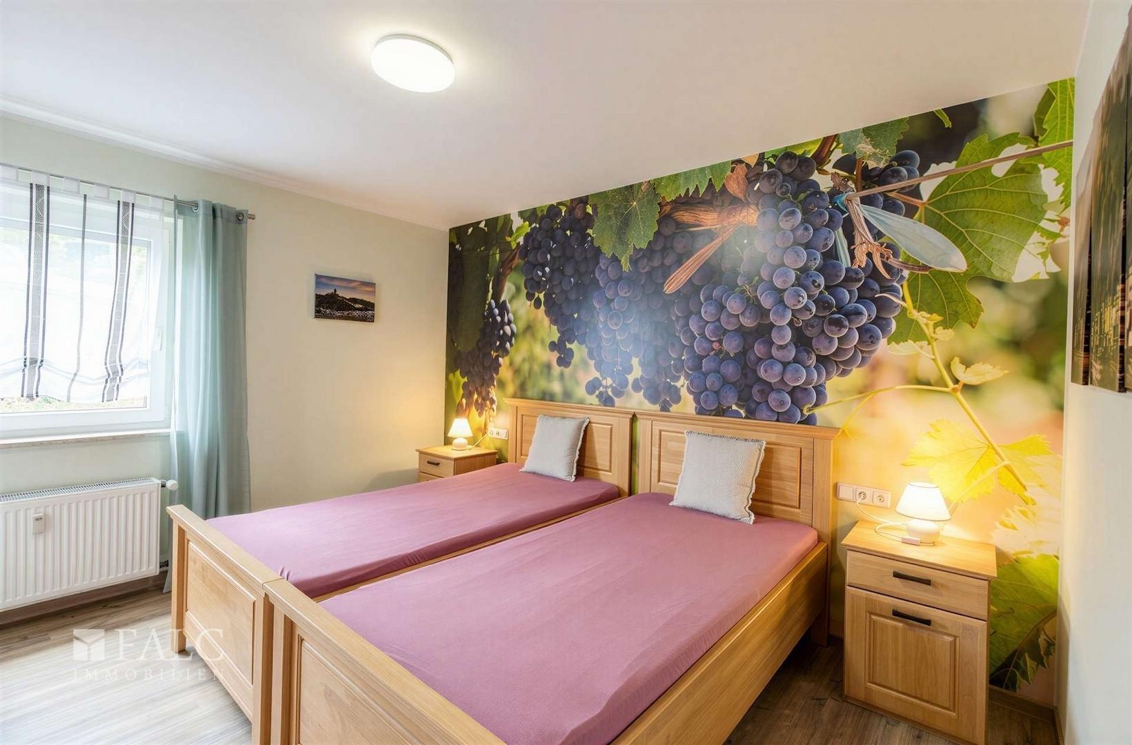 Schlafzimmer (Wohnung 1/UG)