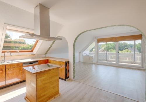 Küche / Wohnbereich OG Balkon