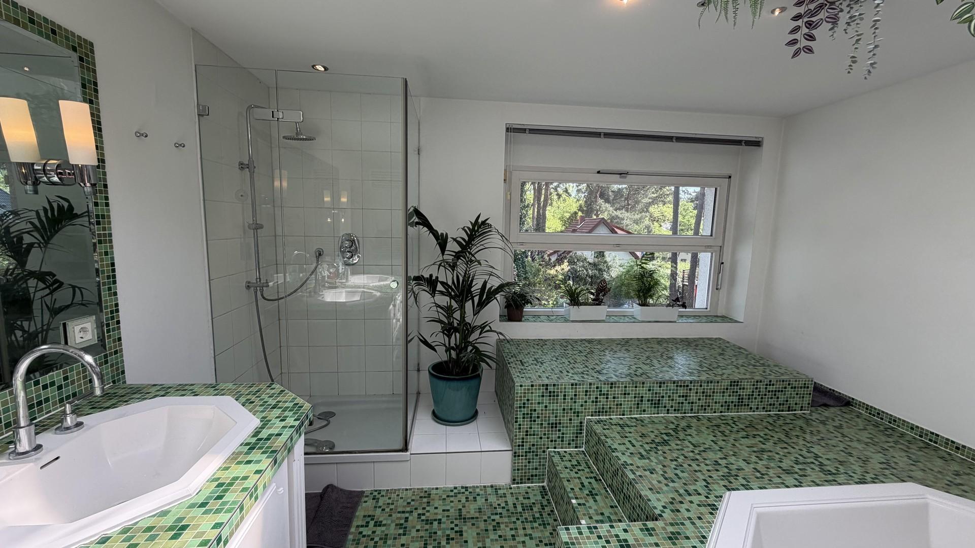Badezimmer 1.OG