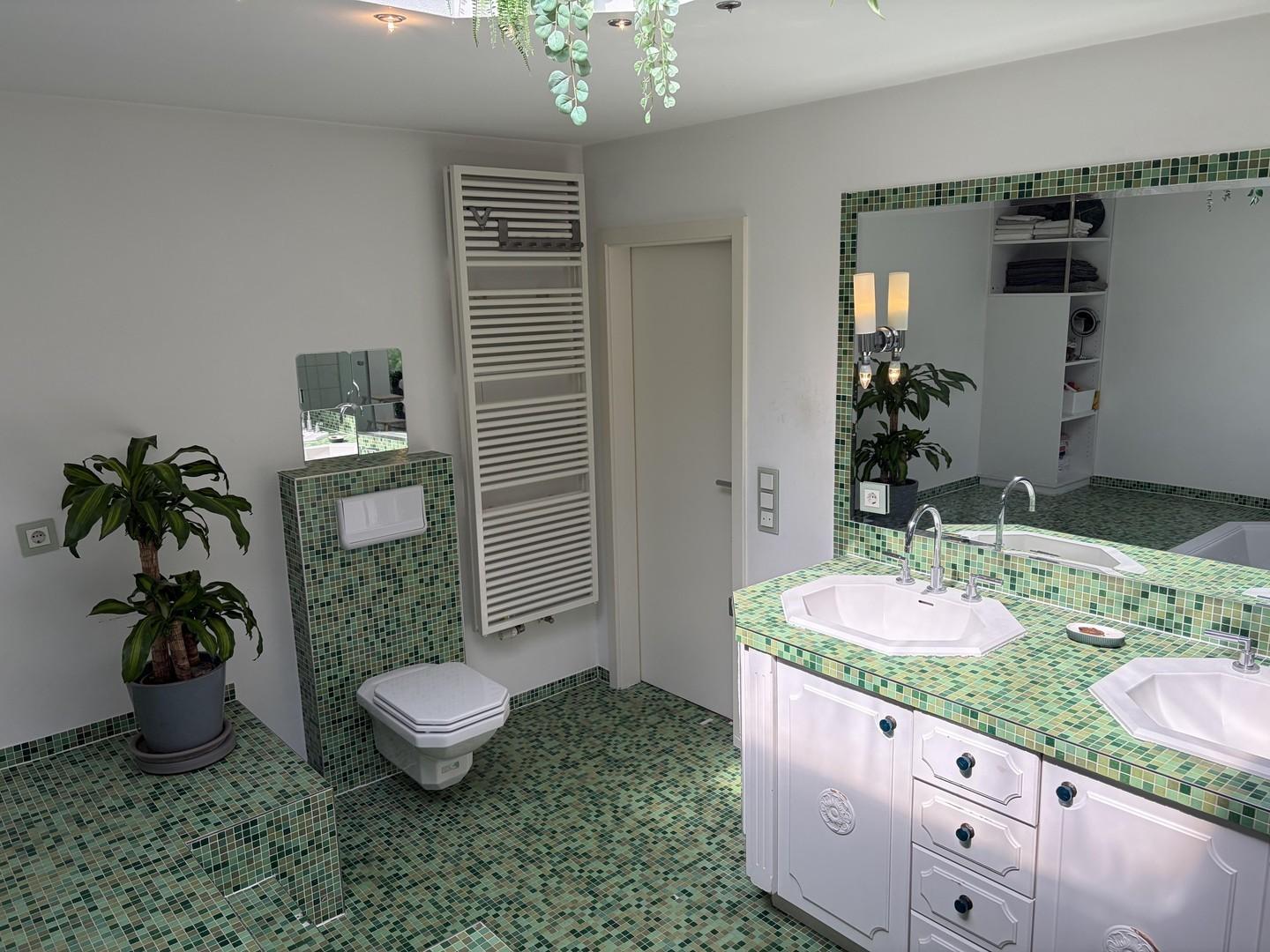 Badezimmer 1.OG