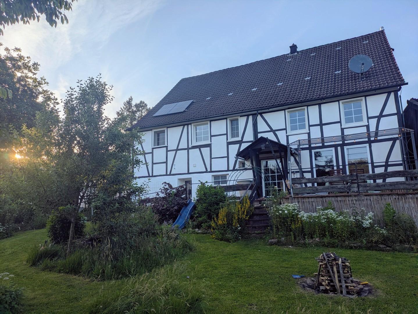 Hausansicht vom Garten