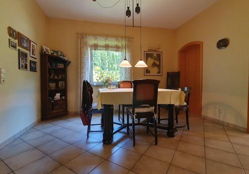 Haupthaus Esszimmer 2