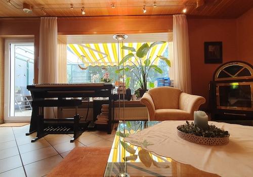 Haupthaus Wohnzimmer A 1