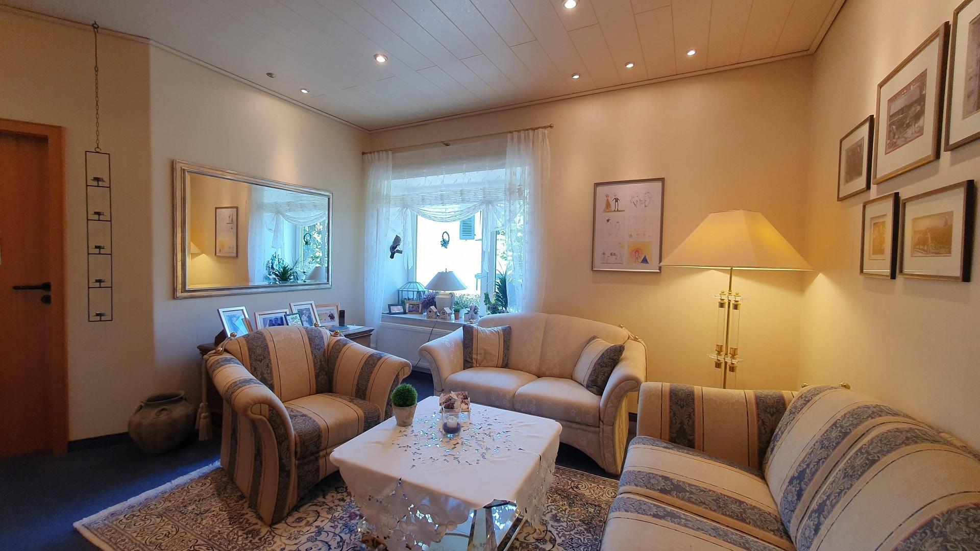 Haupthaus Wohnzimmer B 1