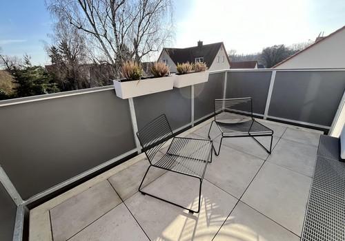 Balkon (Zugang Schlafzimmer)