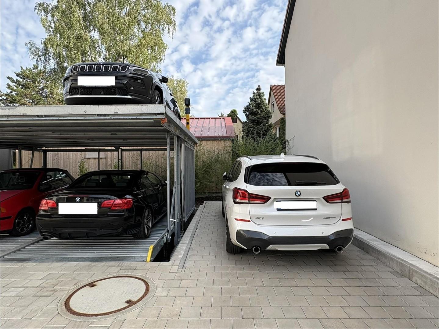 Duplexparker (unten rechts)